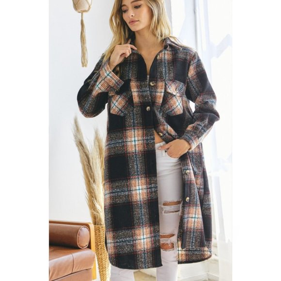 Black and Coral Plaid Longer Shacket in Size Medium by Davi and Dani - Picture 3 of 5